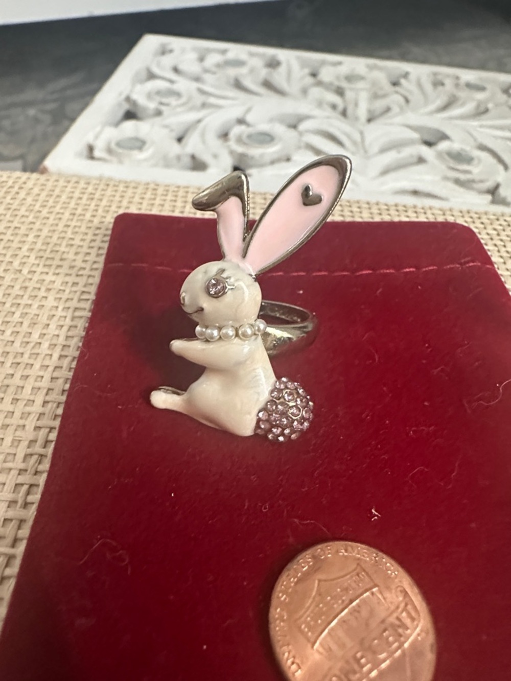 Betsey Johnson Vintage Bunny ring 6-6.5